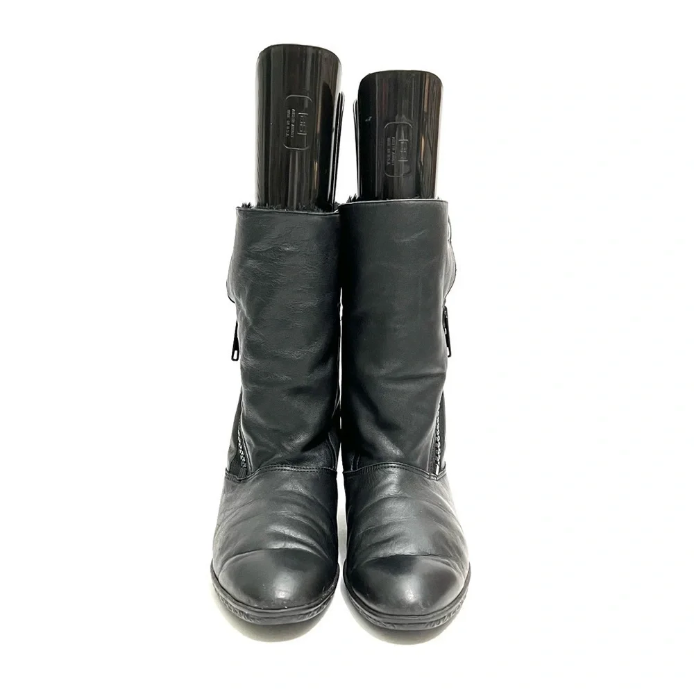 Vintage 1980s black leather side zip snap top faux fur lined snow boots